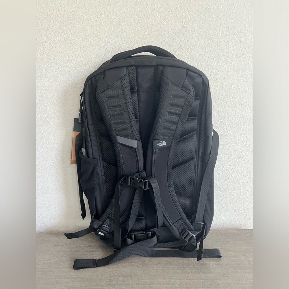 The North Face Unisex RECON MTNF BLACK-NPF
ONE SIZE - Picture 2 of 7